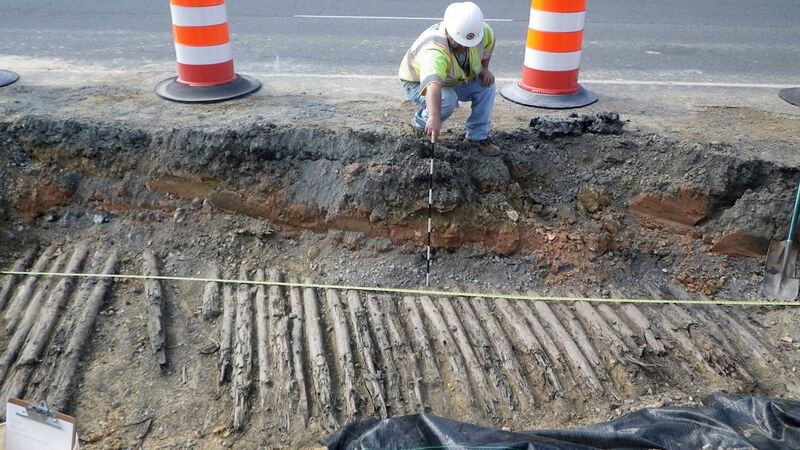 File:Corduroy-roadway.jpg
